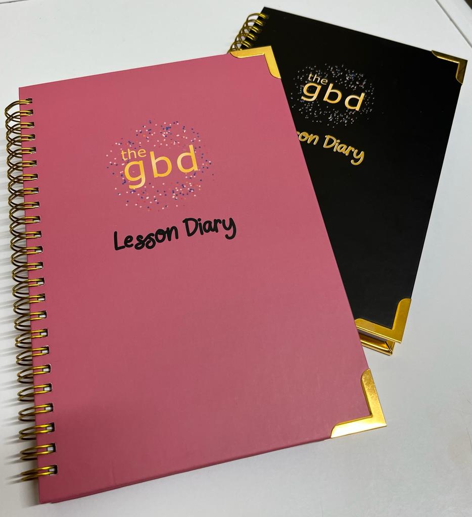 A5 Dance Lesson Diary to suit all styles of dance. Record choreography, lesson feedback, glossary, technique and dance goals throughout the dance season. 